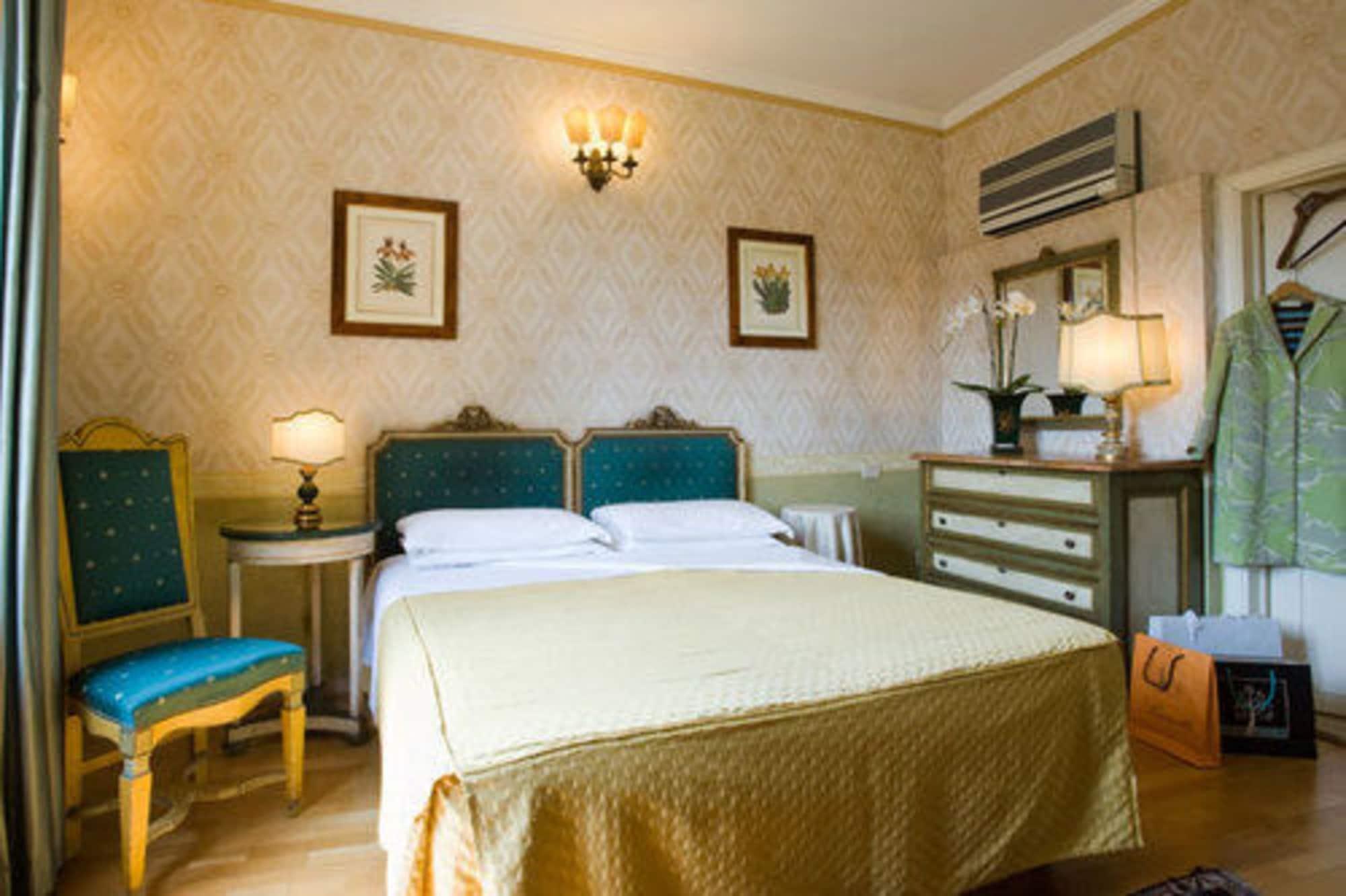 Hotel Hermitage Florence Bilik gambar